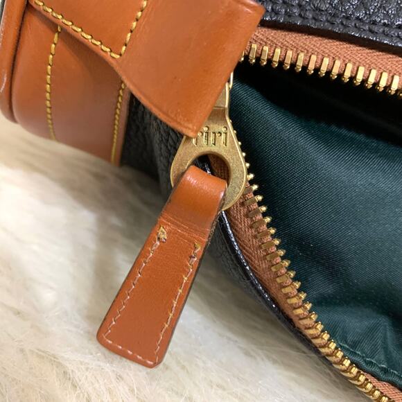 DOONEY & BOURKE Vintage All-Weather-Leather Black/Tan METRO ZIP ZIP Dome Handbag - Picture 6 of 16